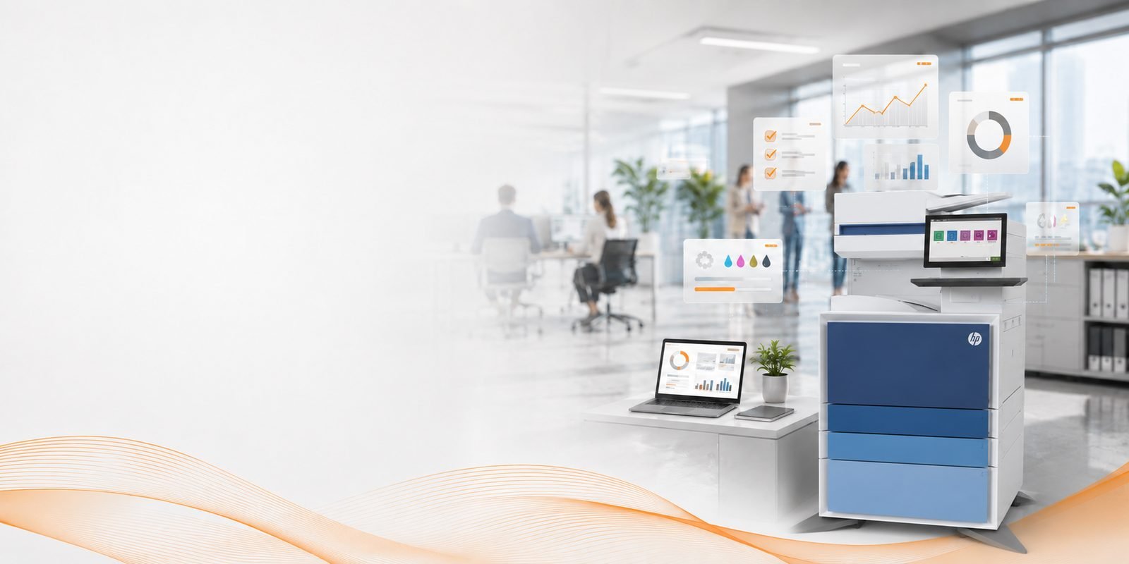 Urządzenie HP i laptop z wykresami monitoringu druku w biurze